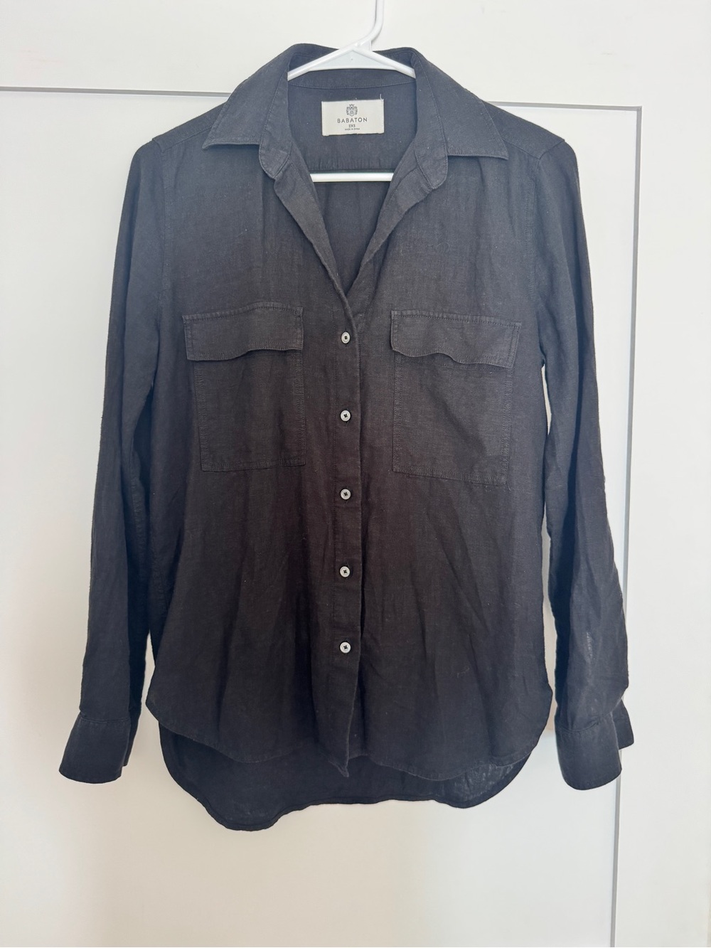 Babaton Black Linen-Blend Button-Down utility Shirt size 2xs